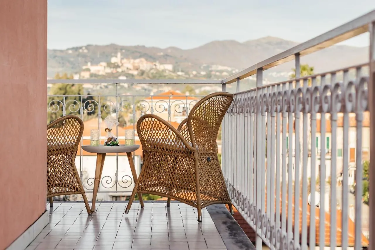 Residence Emanuel Diano Marina 0*,  Italy