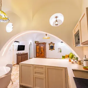 A Ca Di Matetti - Ristrutturato A Nuovo Nel 2025 ,Esclusivo Nel Borgo Saraceno A Due Passi Dal Mare Varigotti